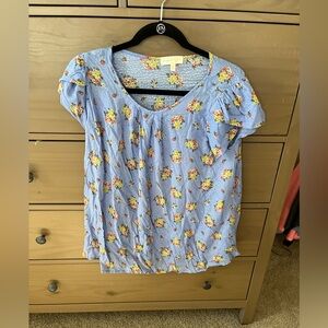 Perfect Peach Boutique Floral Blue Women's Tunic length top. Tuck in or …